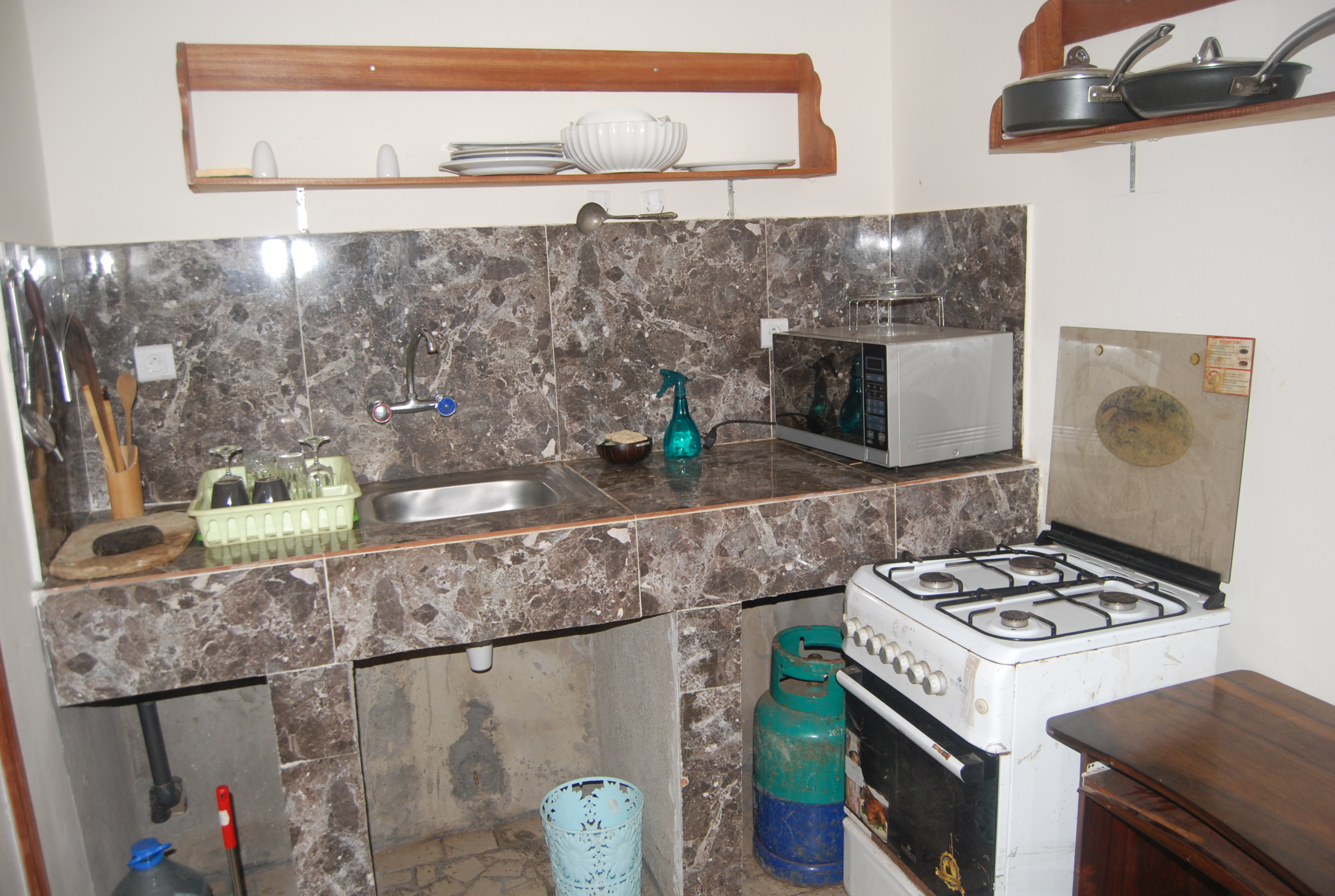 Kitchenette équipée